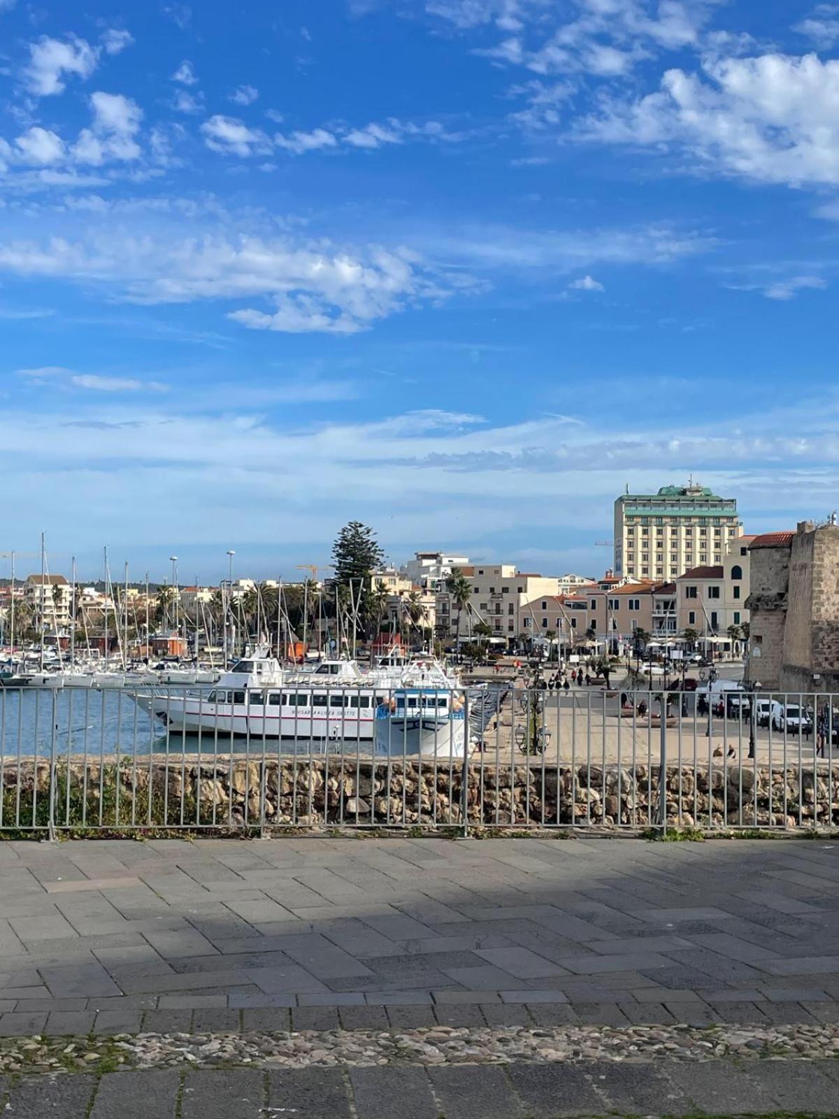 Suite "La Finestra Su Alghero" Exterior photo